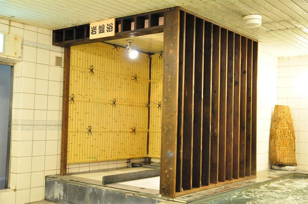 Capsule Hotel & Sauna Ikebukuro Plaza Tokyo Ngoại thất bức ảnh